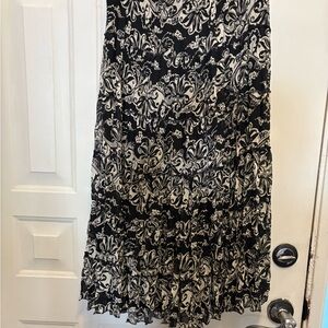 Emma James Black and Cream Patterned Maxi Skirt